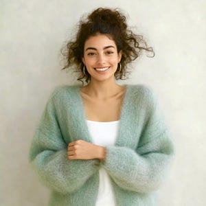 il_300x300.6452352725_exaq.jpg